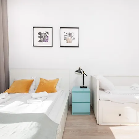 Apartment Charming With Separate Kitchen - Krakow, Kazimierz - By Upstairs *