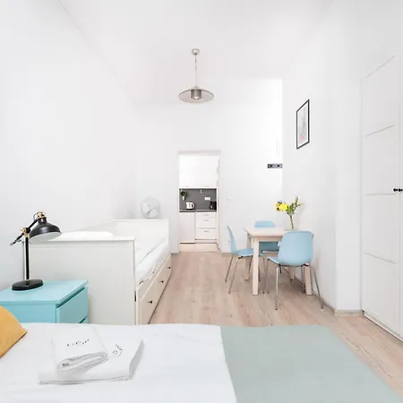 Charming With Separate Kitchen - Krakow, Kazimierz - By Upstairs Apartment