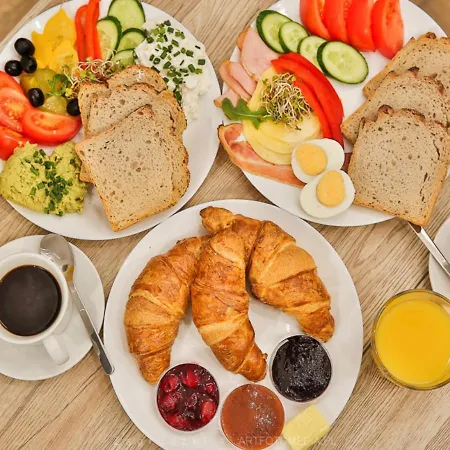 Charming With Separate Kitchen - Krakow, Kazimierz - By Upstairs *
